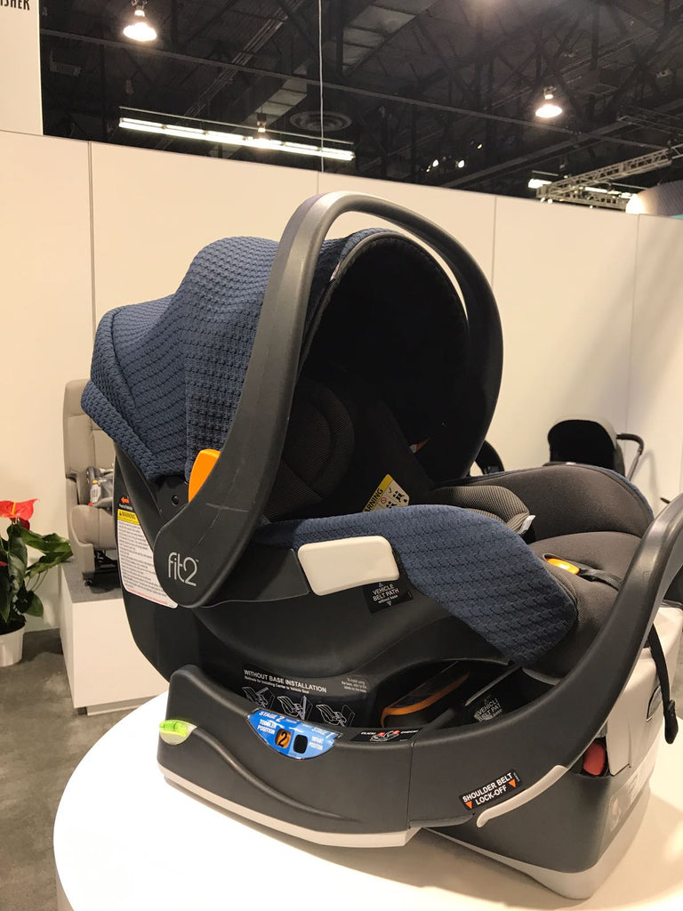 Chicco Fit2 Car Seat - NEW!