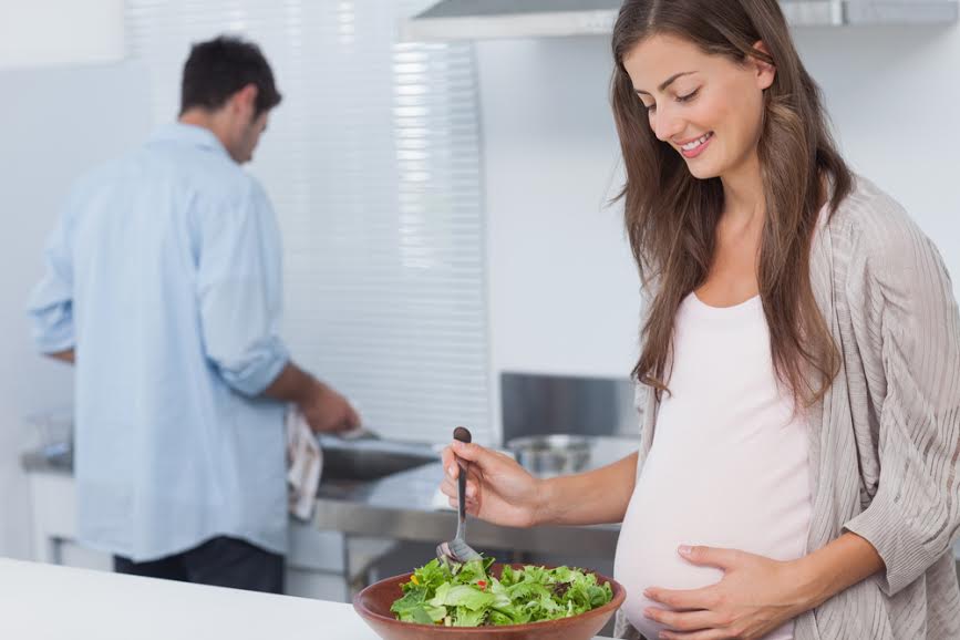 Tips for Healthy Eating While Pregnant and Nursing